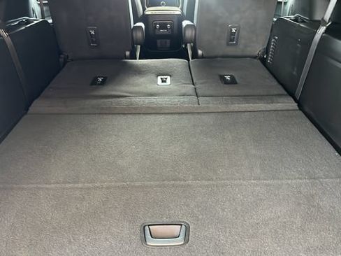 Used 2025 GMC Yukon XL Denali w/ Sun & Power Step Package AWD/4WD image 20