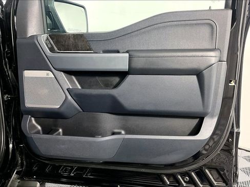 Used 2022 Ford F150 Lariat w/ Equipment Group 502A High AWD/4WD image 24