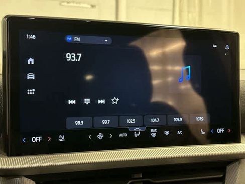 Used 2025 Ford Explorer ST-Line AWD/4WD image 11