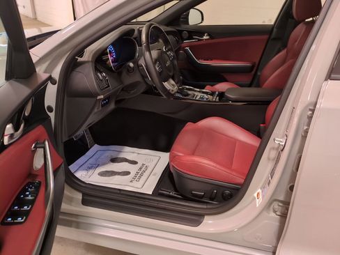 Certified 2023 Kia Stinger GT-Line w/ Sun & Sound Package image 15