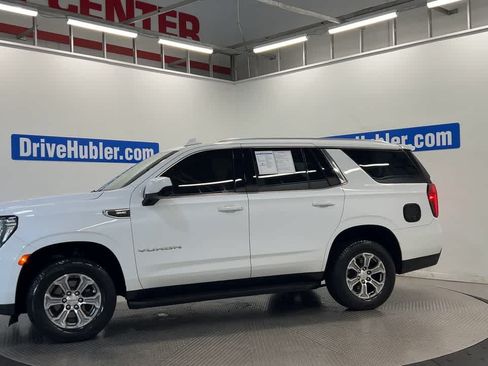 Used 2022 GMC Yukon SLE w/ Gmc Pro Safety Plus Package RWD image 7
