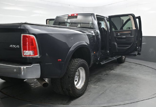 Used 2016 RAM 3500 Laramie AWD/4WD image 45