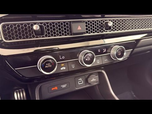 Certified 2024 Honda Civic Sport image 27