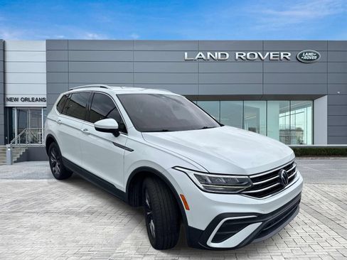 Used 2023 Volkswagen Tiguan SE FWD image 5