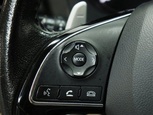 Used 2016 Mitsubishi Outlander GT AWD/4WD image 11