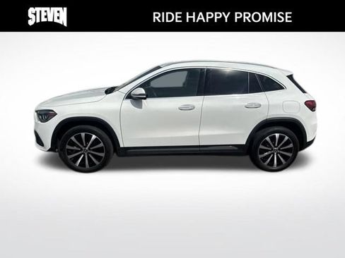 Used 2023 Mercedes-Benz GLA 250 w/ Premium Package image 2