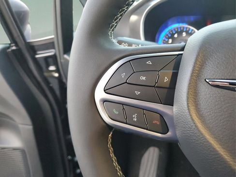 New 2026 Chrysler Voyager LX image 28