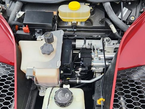 Used 2019 Ford GT image 40