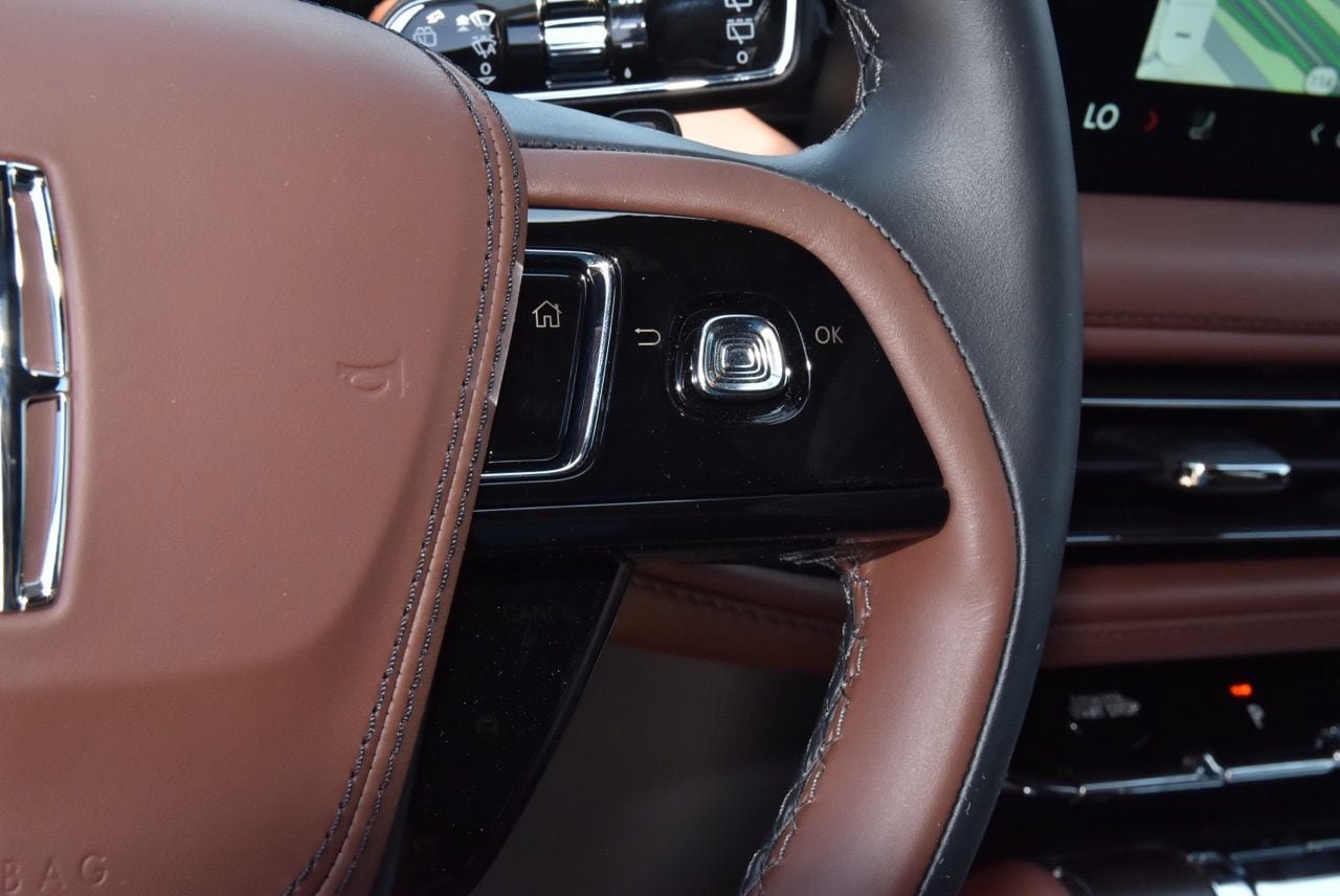 New 2026 Lincoln Aviator Reserve AWD/4WD image 27