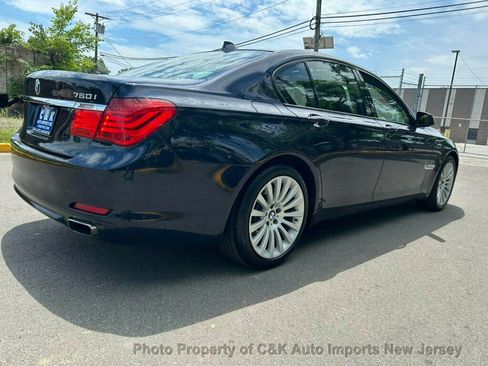 Used 2012 BMW 750i xDrive AWD/4WD image 9