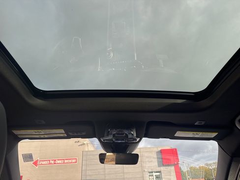 New 2025 Alfa Romeo Tonale image 16