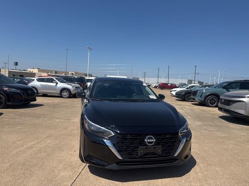 Certified 2024 Nissan Sentra S image 3