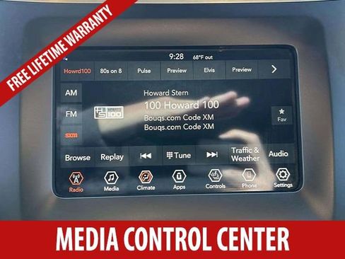 Used 2021 Jeep Cherokee Latitude Plus AWD/4WD image 8