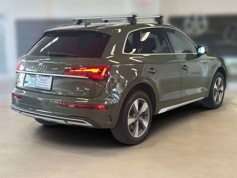 Used 2024 Audi Q5 2.0T Premium w/ Convenience Package AWD/4WD image 4