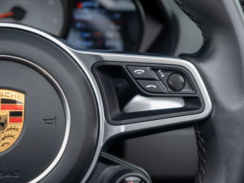 Certified 2020 Porsche 718 Boxster S RWD image 22