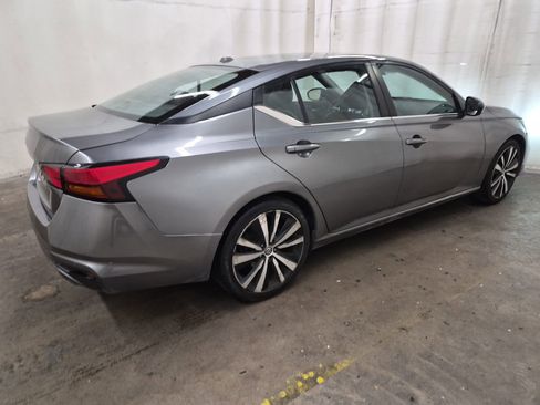 Used 2020 Nissan Altima 2.5 SR FWD image 4