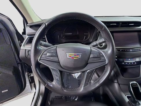 Used 2018 Cadillac XT5 Luxury AWD/4WD image 13