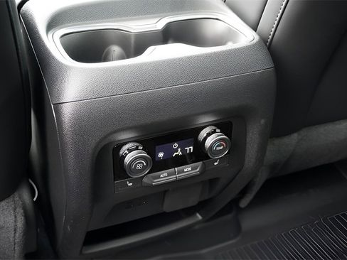 New 2026 Buick Enclave Avenir w/ Super Cruise Package image 29