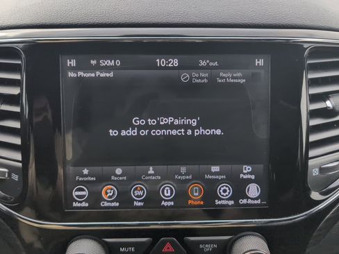 Used 2020 Jeep Grand Cherokee Laredo w/ 18" Wheel & 8.4" Radio Group image 38