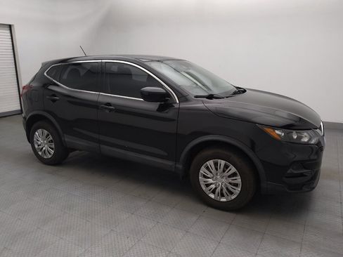 Used 2020 Nissan Rogue Sport S FWD image 11