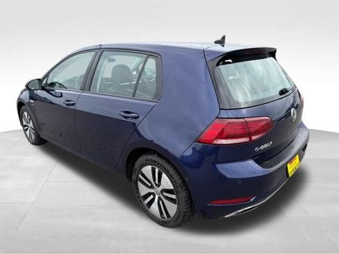 Used 2019 Volkswagen e-Golf SEL Premium image 8