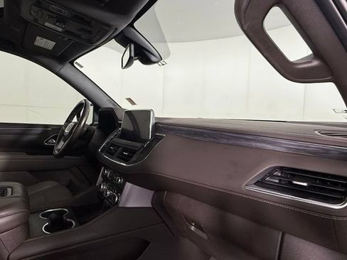 Used 2021 GMC Yukon SLT w/ SLT Premium Package RWD image 27