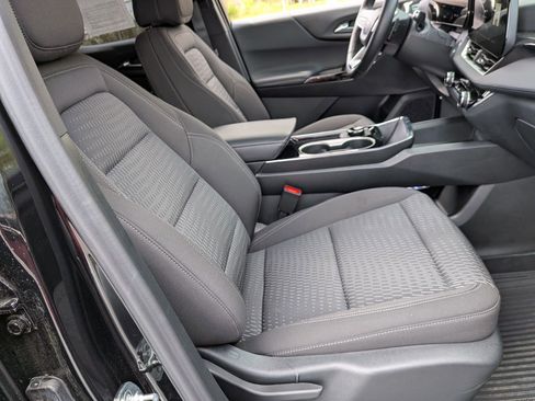 Used 2026 Chevrolet Equinox LT w/ Midnight Edition image 32