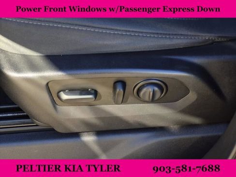 Used 2021 Chevrolet Silverado 1500 RST image 20