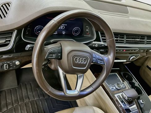Used 2017 Audi Q7 3.0T Prestige AWD/4WD image 18