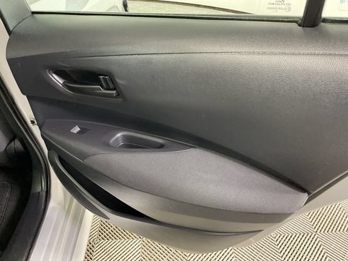 Used 2024 Toyota Corolla LE FWD image 21