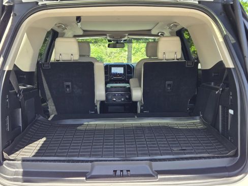Used 2020 Ford Expedition Platinum image 10