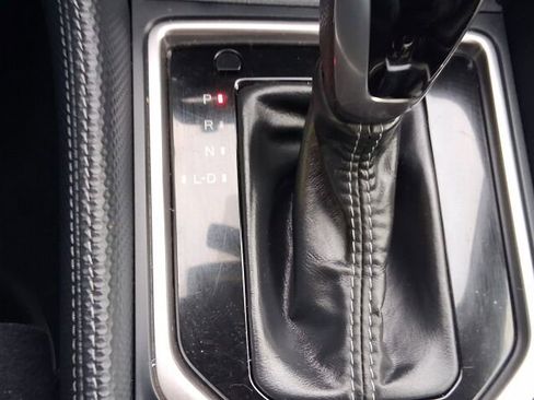 Used 2020 Subaru Forester Limited w/ Popular Package #3 image 30