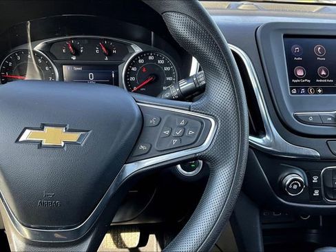 Used 2024 Chevrolet Equinox LT FWD image 12