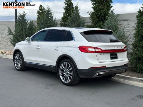 Used 2016 Lincoln MKX Reserve w/ Luxury Package FWD image 5