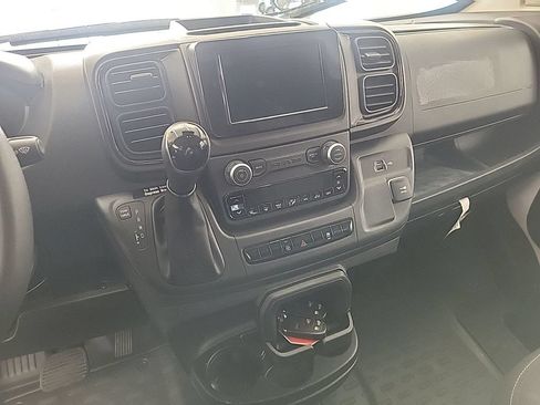Used 2025 RAM ProMaster 2500 w/ U-Haul Equipment Group FWD image 6