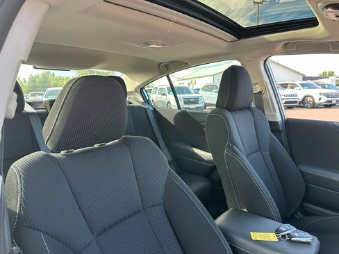Used 2025 Subaru Legacy Premium w/ Popular Package #1A AWD/4WD image 30