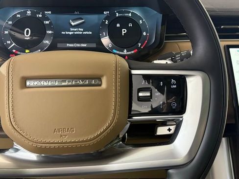 New 2026 Land Rover Range Rover SE image 38