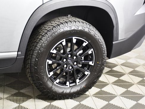 Used 2025 Chevrolet Traverse Z71 image 50