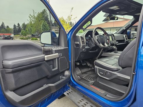 Used 2018 Ford F150 Raptor w/ Equipment Group 802A Luxury AWD/4WD image 29