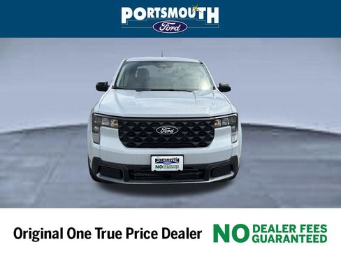 Used 2025 Ford Maverick XLT w/ XLT Luxury Package image 9