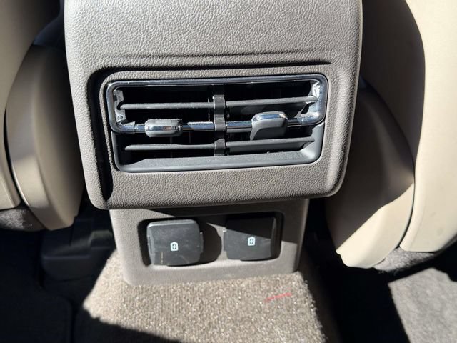 Used 2023 Lincoln Corsair AWD w/ Equipment Group 101A image 16