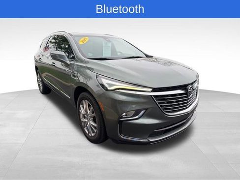 Used 2023 Buick Enclave Essence w/ Experience Buick Package image 7