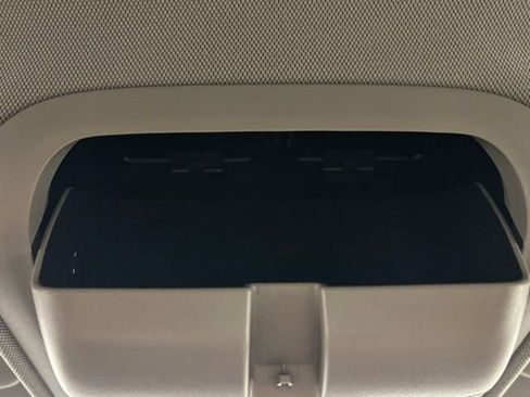 Used 2023 Cadillac XT4 Luxury image 34