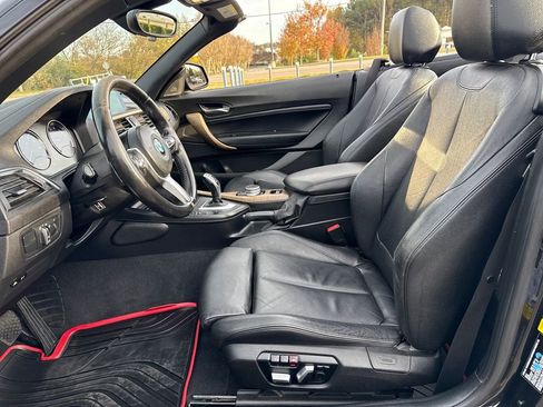 Used 2018 BMW M240i Convertible image 10