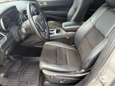Used 2021 Jeep Grand Cherokee Laredo X RWD image 18