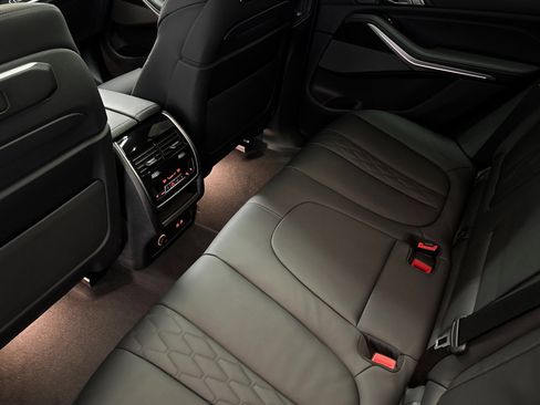 Used 2025 BMW X5 xDrive40i image 26