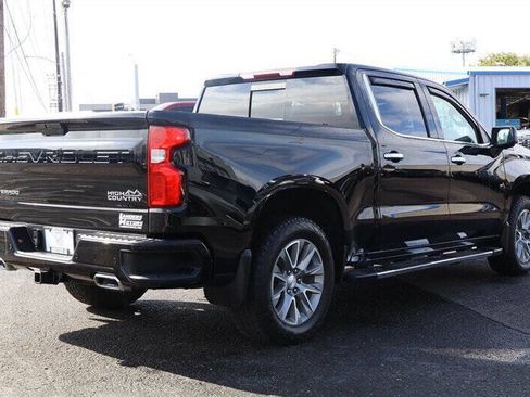 Used 2022 Chevrolet Silverado 1500 High Country w/ Safety Package II AWD/4WD image 5