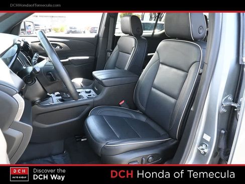 Used 2023 Chevrolet Traverse Premier w/ LPO, Floor Liner Package FWD image 18