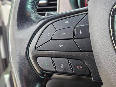 Used 2019 Dodge Charger SXT w/ Driver Confidence Group RWD image 23