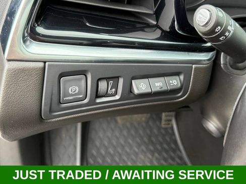 Used 2023 Cadillac XT6 Premium Luxury w/ Technology Package AWD/4WD image 31